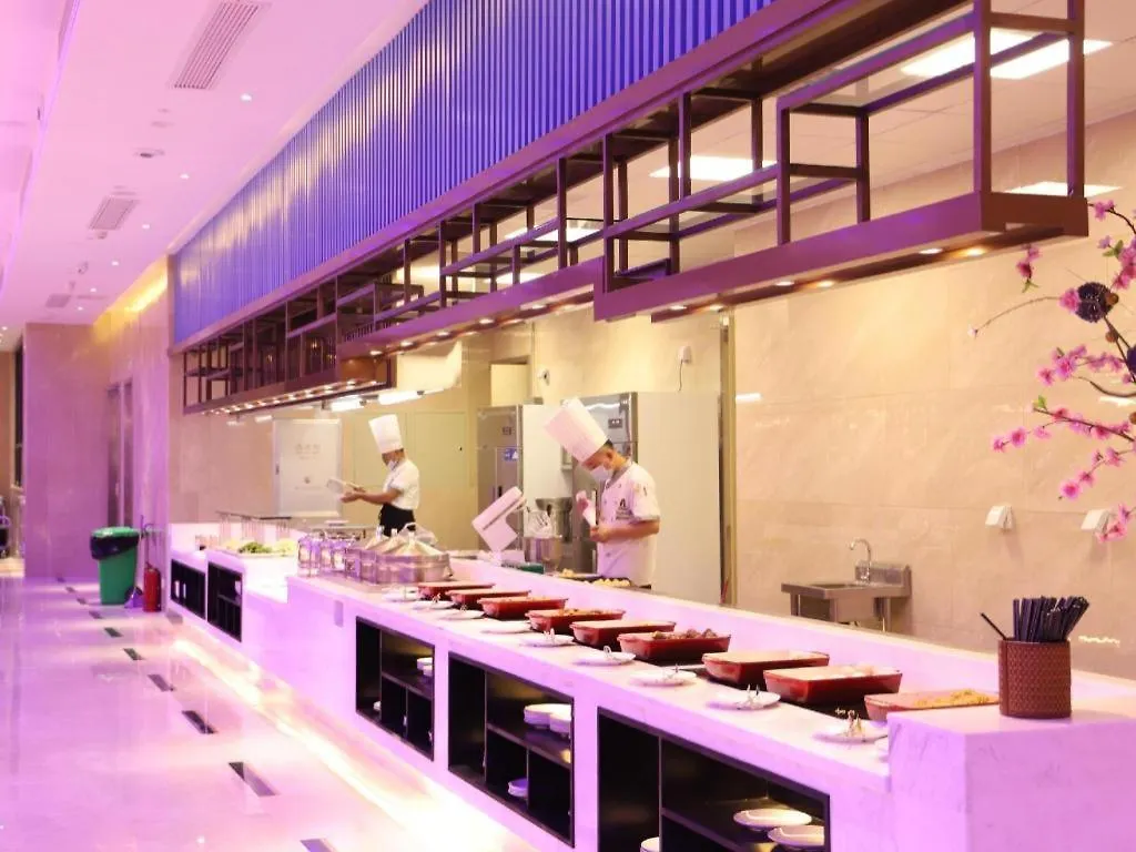Sanya Yellow River Kyoto Hotel 5*,  Kina